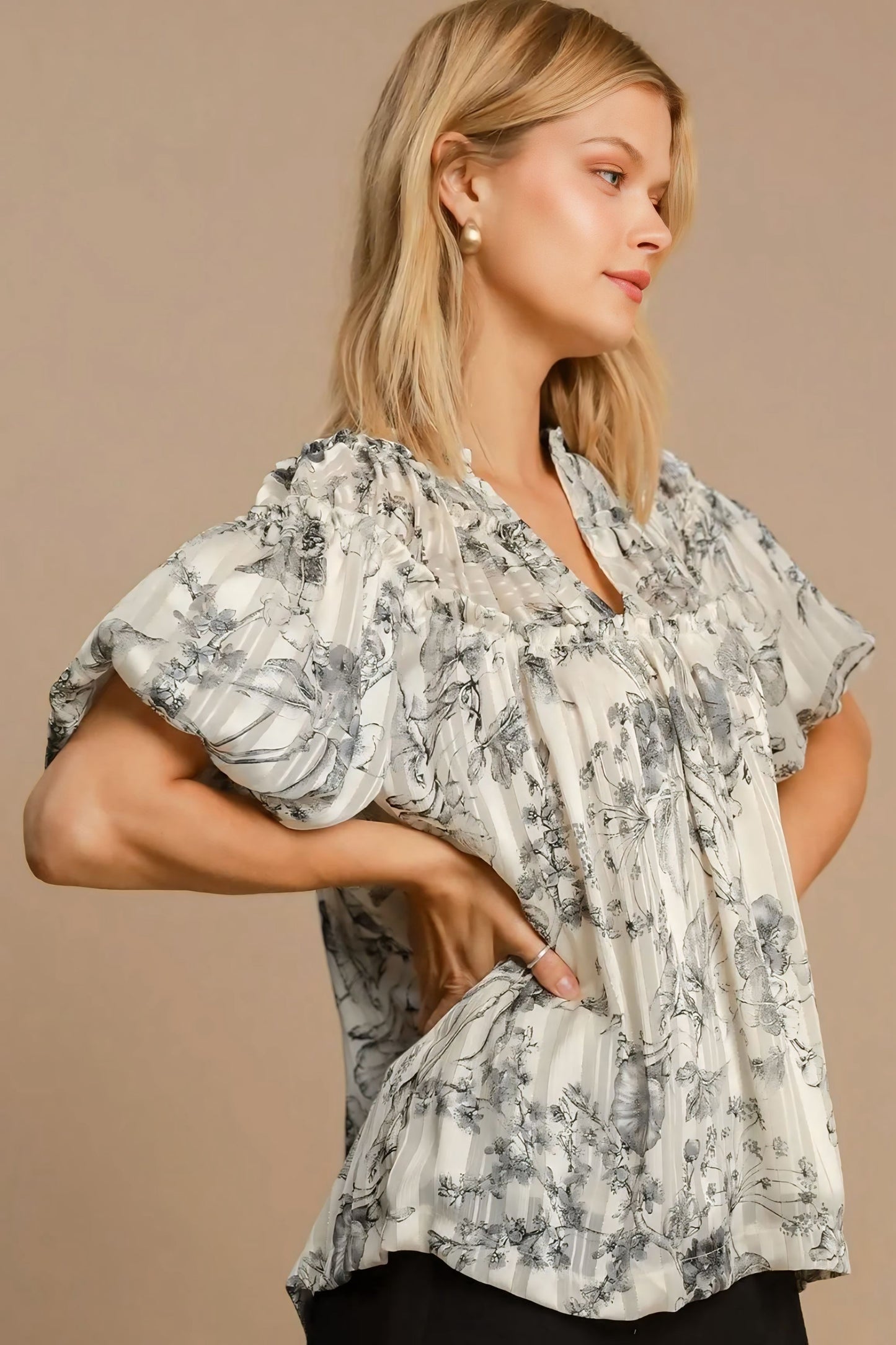 Floral Print Metallic Ruffle Blouse Plus Size