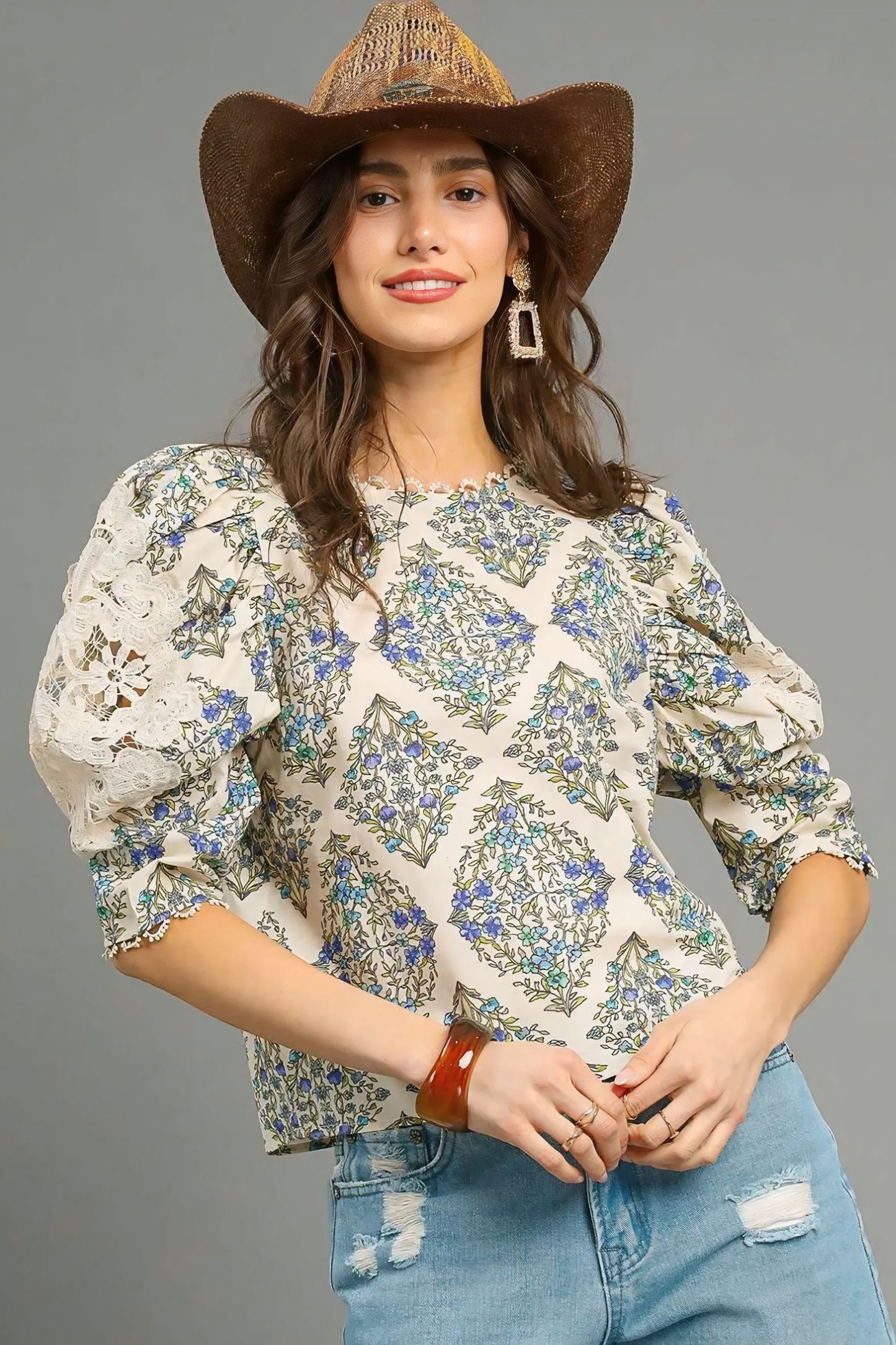 Printed Lace Puff Sleeve Blouse